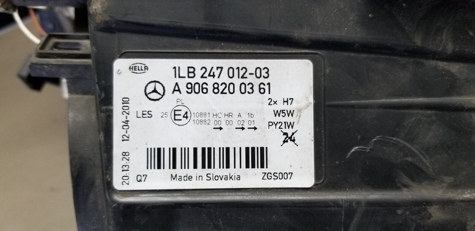 Mercedes Sprinter N/S HEADLIGHT 2012 P/N A9068200361 - Image 5