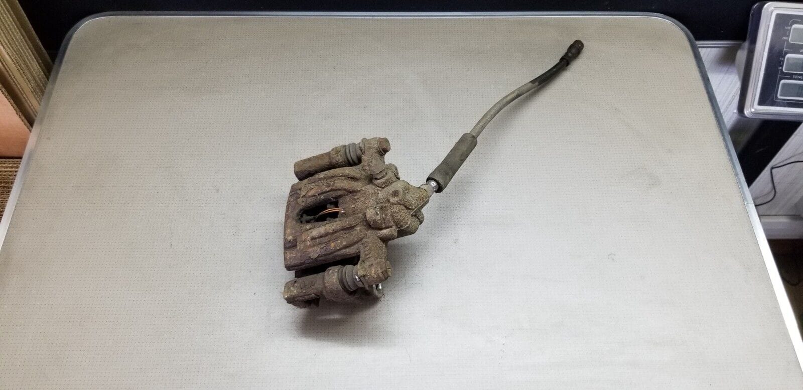 Mercedes Vito W639 Brake Caliper Rear Left N/S Braking Unit