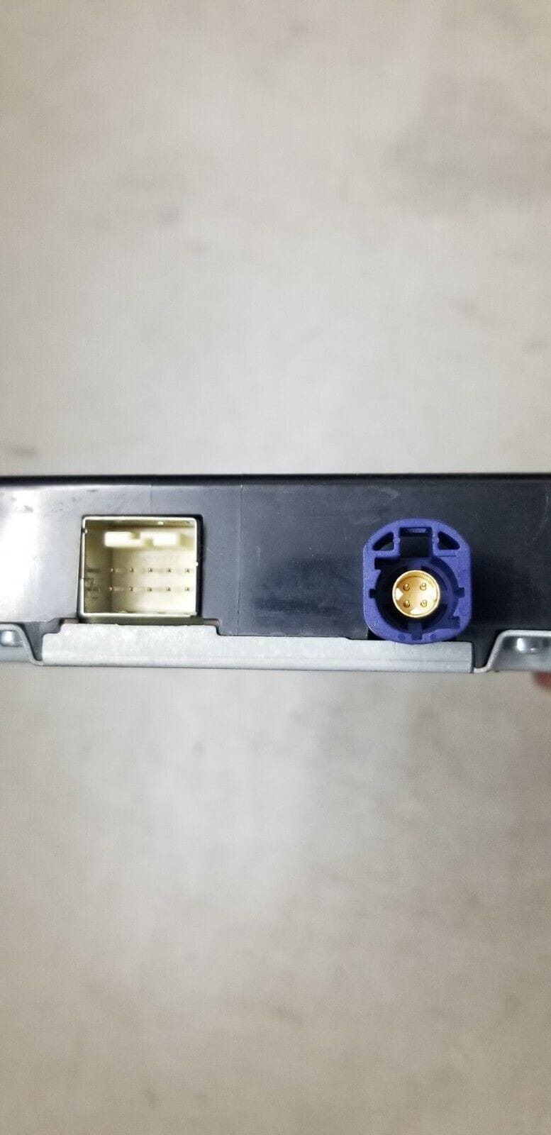 Mercedes W176 W204 W212 Pre Collision Cruise Control Radar Sensor A1729002809 - Image 5