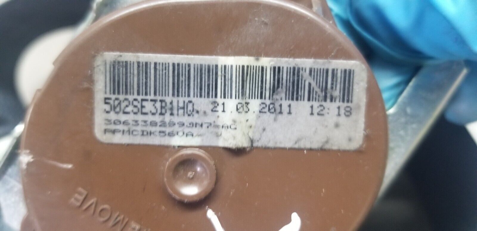 NISSAN QASHQAI J10 FACELIFT REAR 2ND ROW SEAT BELT LEFT PASSENGER SIDE 88845EY10 - Image 3