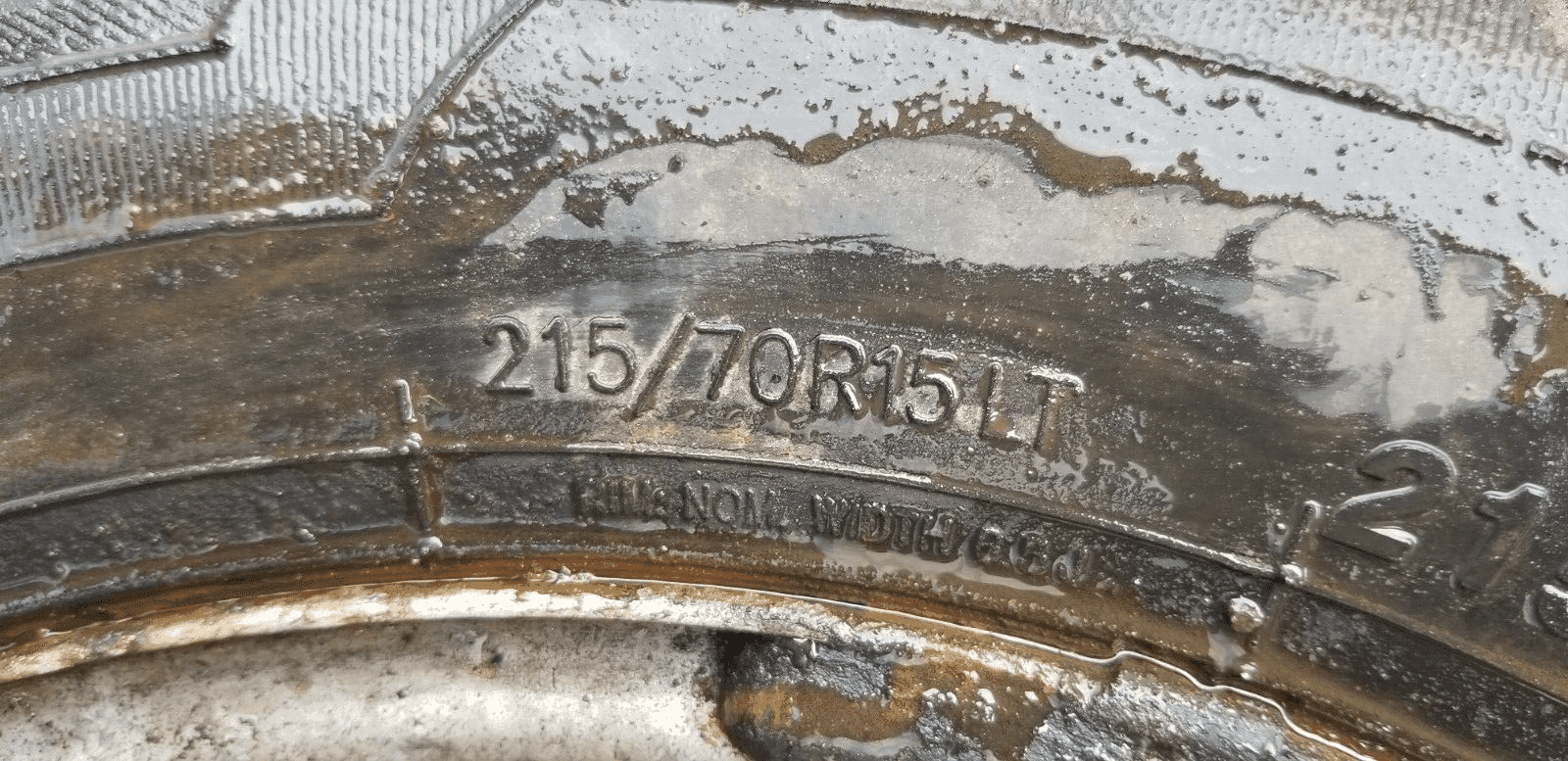 Steel wheel with tyre ready for installation