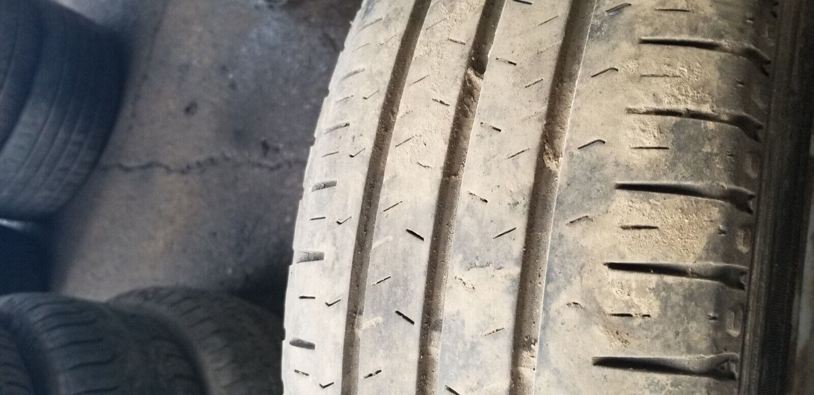 Peugeot Boxer Relay Steel Wheel and Tyre 215 70 R15C - Image 8