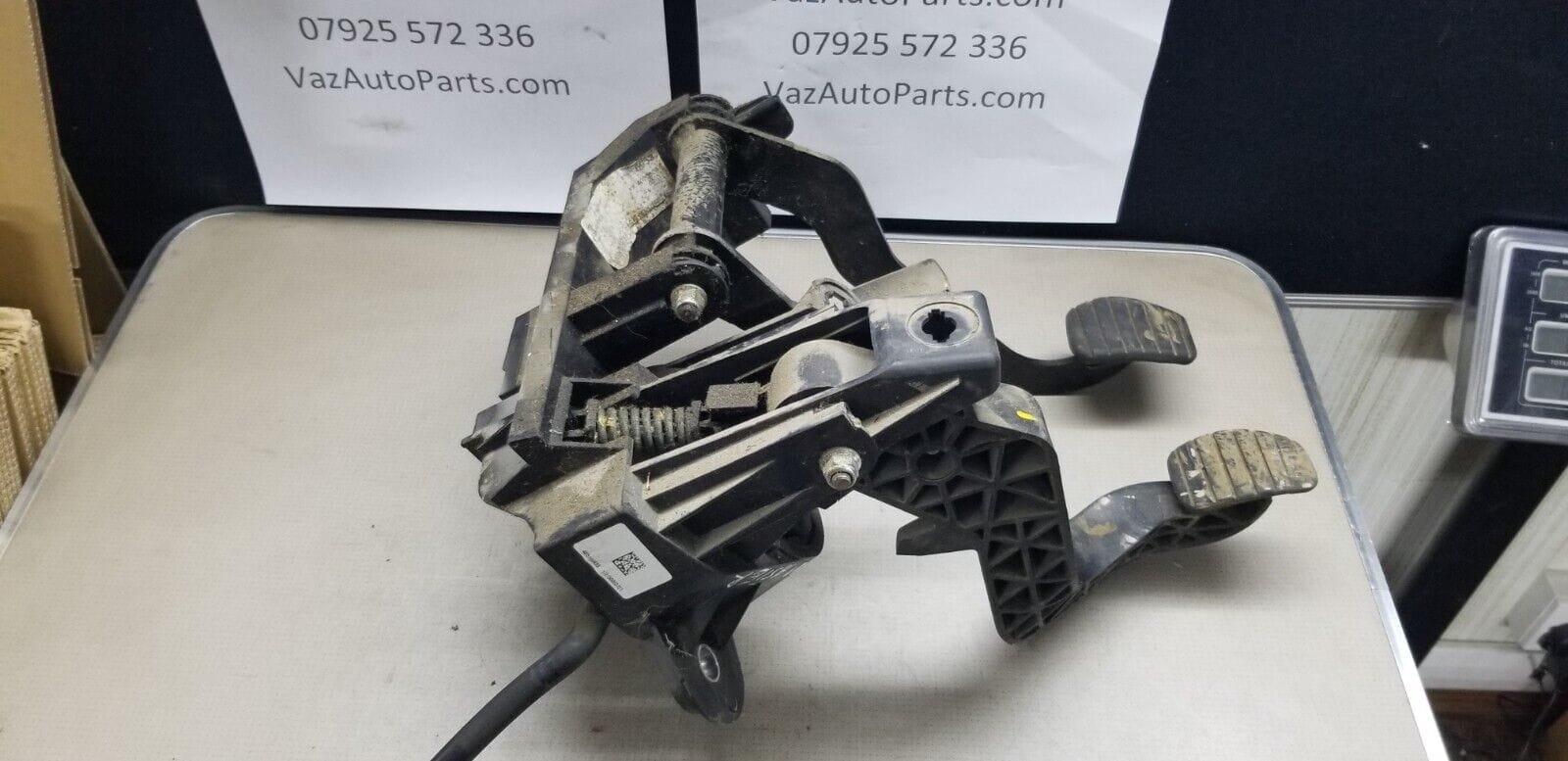 RENAULT Master Lm35 Business Dci Clutch Master Cylinder with pedals 8200672371 - Image 4