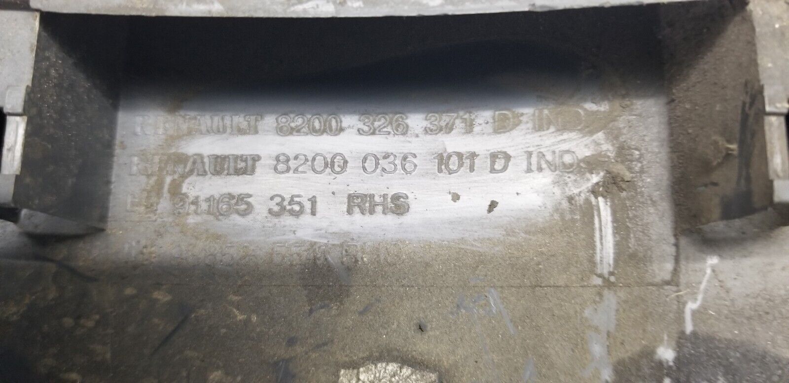 RENAULT TRAFFIC VIVARO OS MOULDING TRIM 8200326371 2001-14 - Image 4