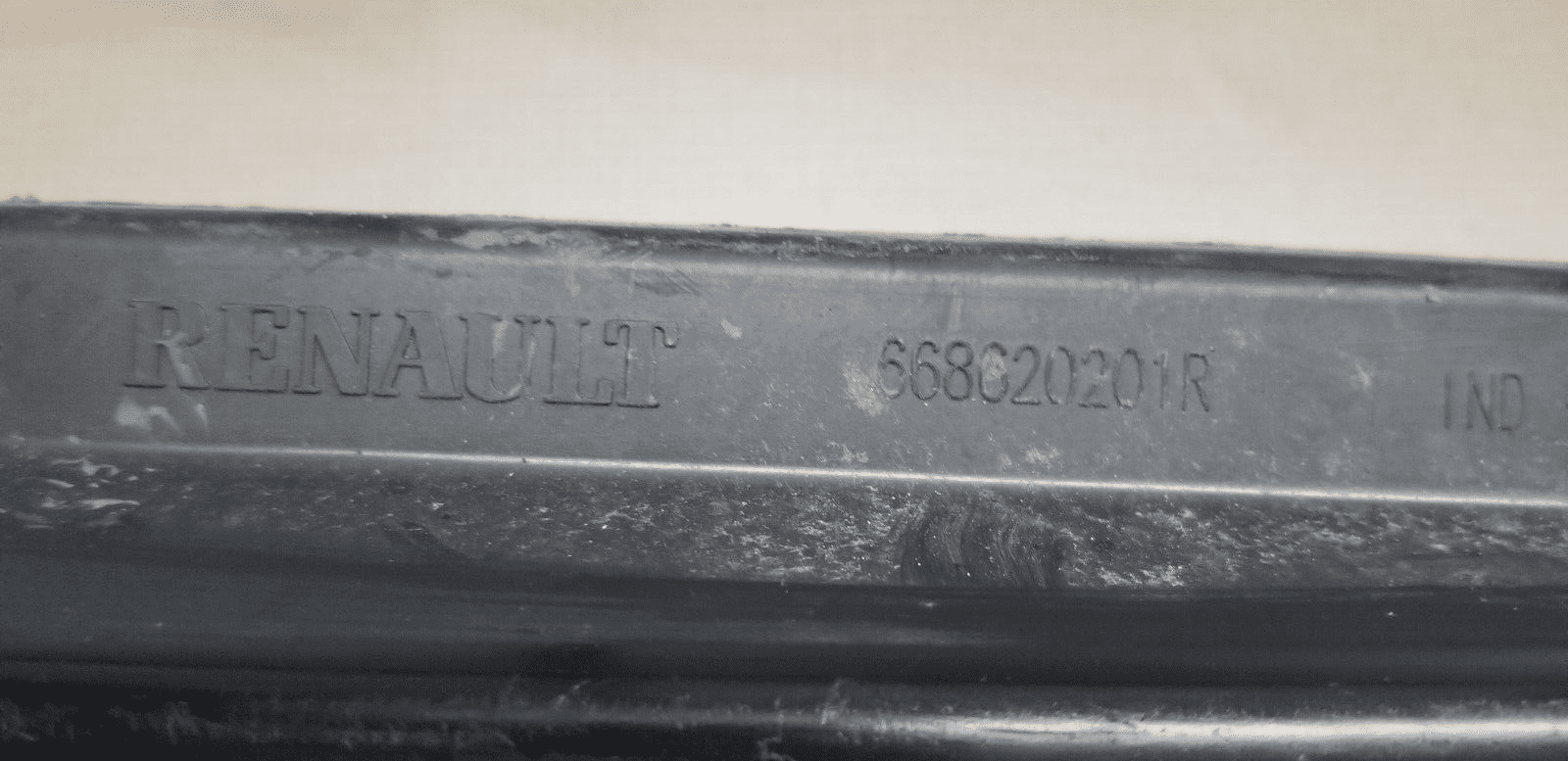 RENAULT TRAFFIC X82 / VAUXHALL VIVARO RH WINDSCREEN SCUTTLE PANEL 93868424 - Image 3