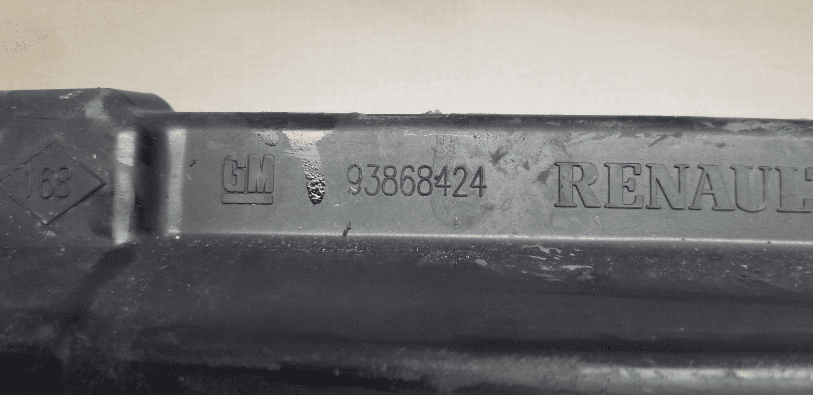 RENAULT TRAFFIC X82 / VAUXHALL VIVARO RH WINDSCREEN SCUTTLE PANEL 93868424 - Image 4