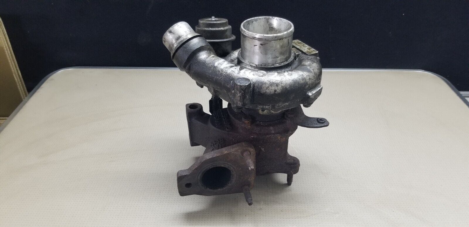 Used Renault Trafic Vivaro 2.0 diesel turbocharger 2014