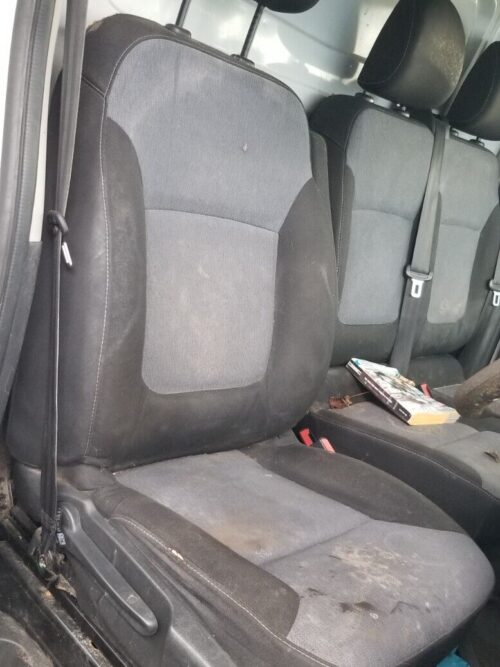 Renault Trafic 2014-2019 driver front seat black and grey cloth