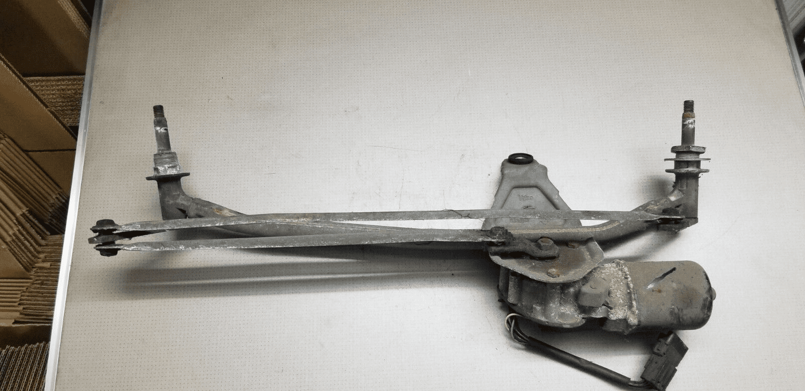 RENAULT TRAFIC VIVARO 2007-2014 FRONT WIPER MOTOR AND LINKAGE - Image 3