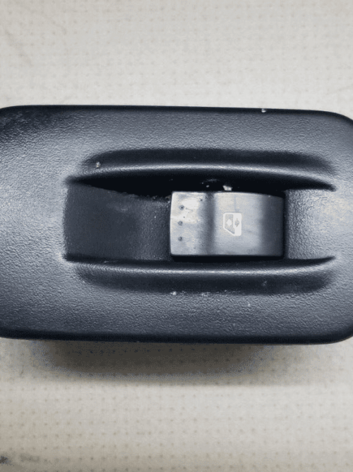 RENAULTTRAFIC  8200011870 front window control panel PASSENGER SIDE