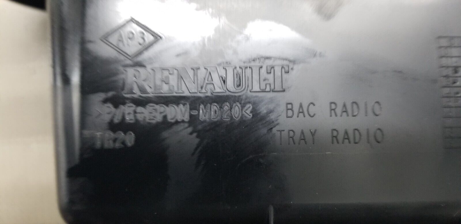 Renault Trafic MK3 2015-19 Vivaro B Dash Board Stereo Surround Trim 682603912R - Image 4