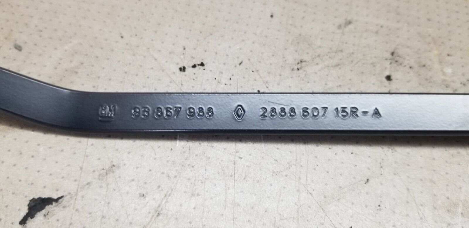 Renault Trafic MK3 Vivaro Front Wiper Arms Pair Right and Left 288860715R 2016 - Image 6