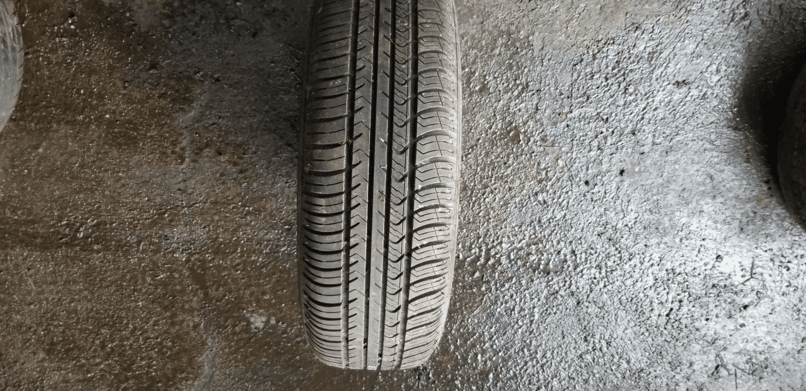 STEEL WHEEL AND TYRE 195/65R15 4 STUD - Image 6