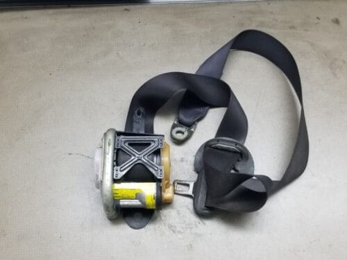 Toyota Land Cruiser J120 driver seat belt grey TK-AF2-EF618-P