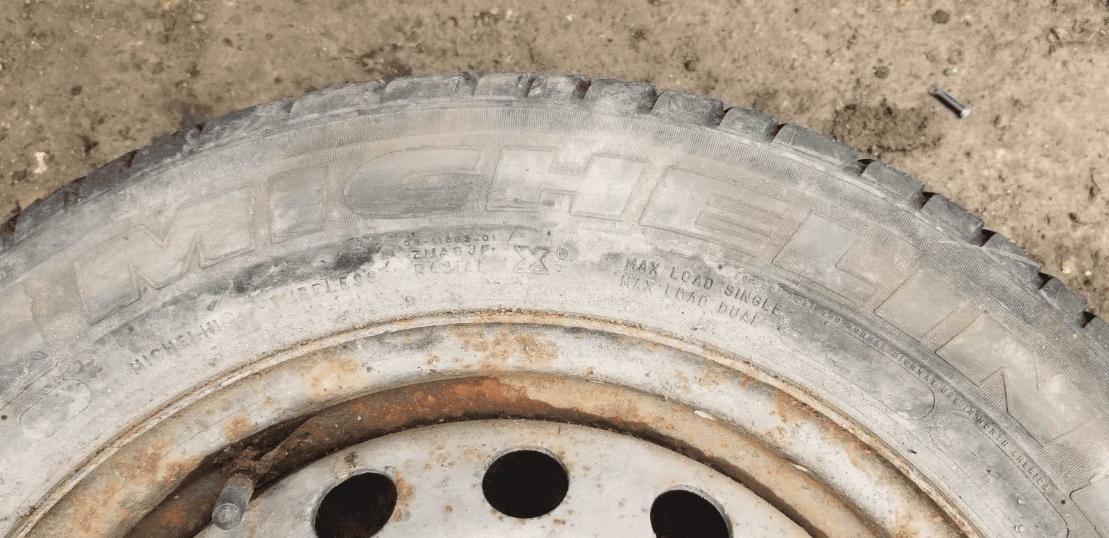 Vauxhall Vivaro Steel Wheel And Tyre 195/65/16C 1010469 |O - Image 5