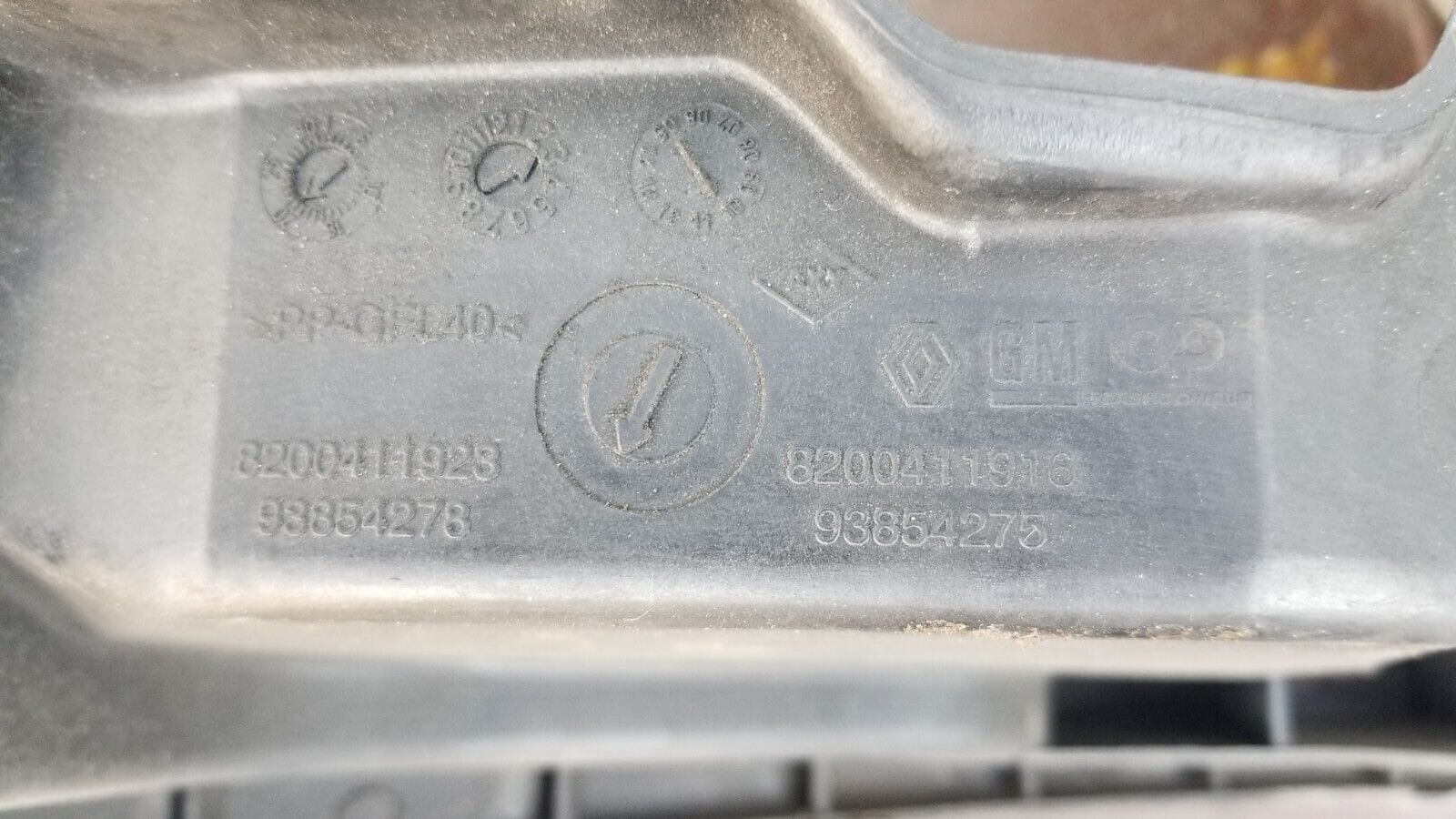 Vauxhall Vivaro Trafic 03-14 Front Upper Panel 93854278 8200411923 19967 - Image 6