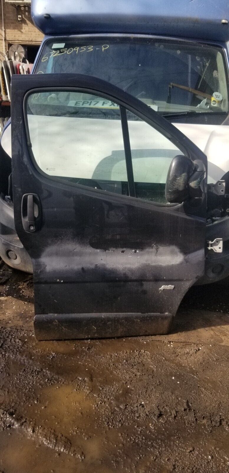 VAUXHALL VIVARO TRAFIC PRIMASTAR DOOR FRONT DRIVER SIDE 2007-2014
