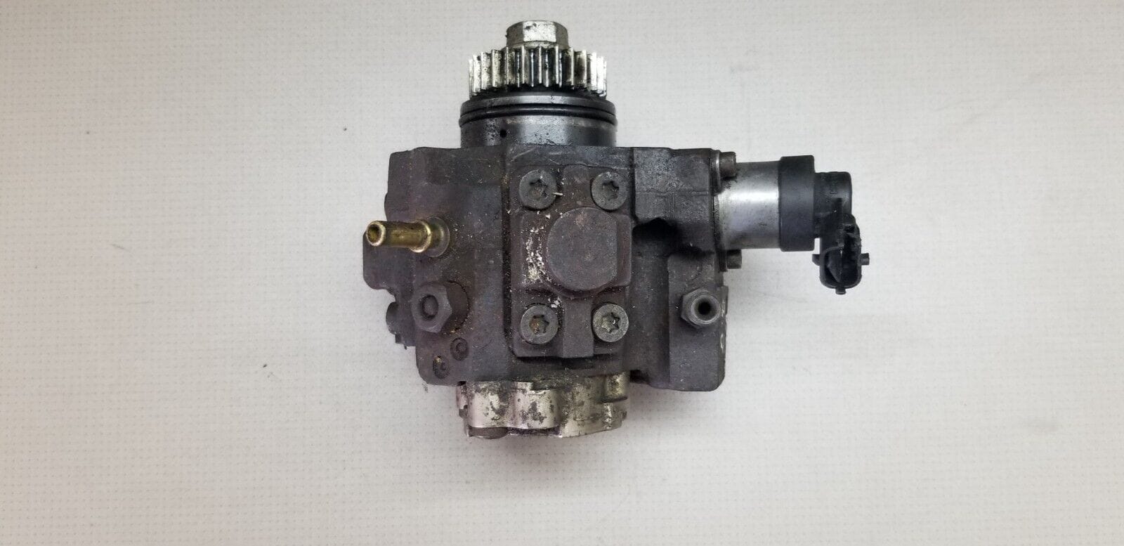 Vauxhall Vivaro Fuel Injector Injection Pump 2.0 Diesel 8200690744 - Image 8
