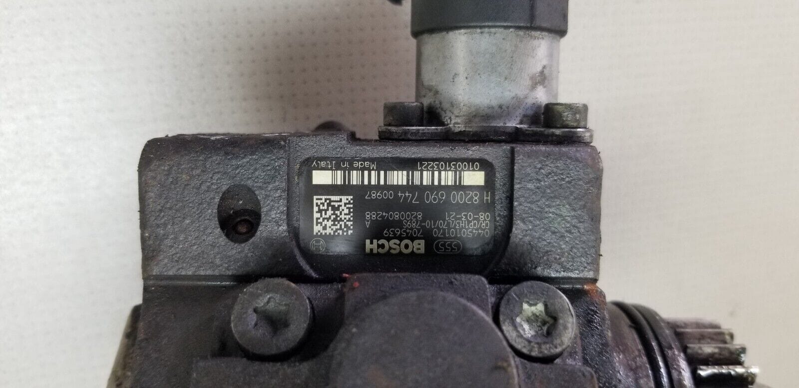 Vauxhall Vivaro Fuel Injector Injection Pump 2.0 Diesel 8200690744 - Image 9