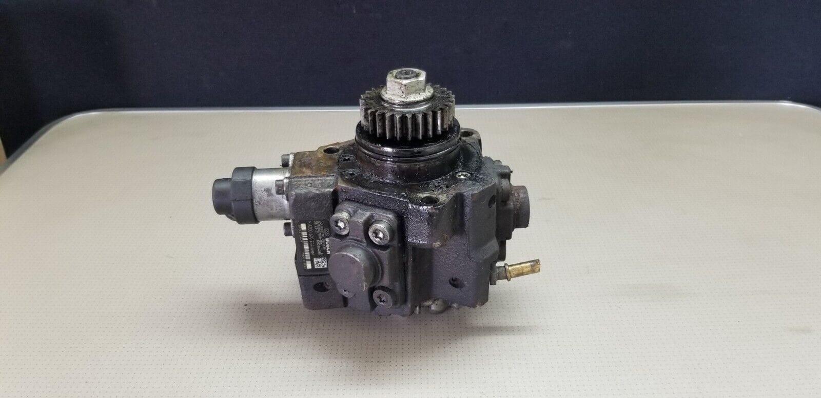 Vauxhall Vivaro Fuel Injector Injection Pump 2.0 Diesel 8200690744