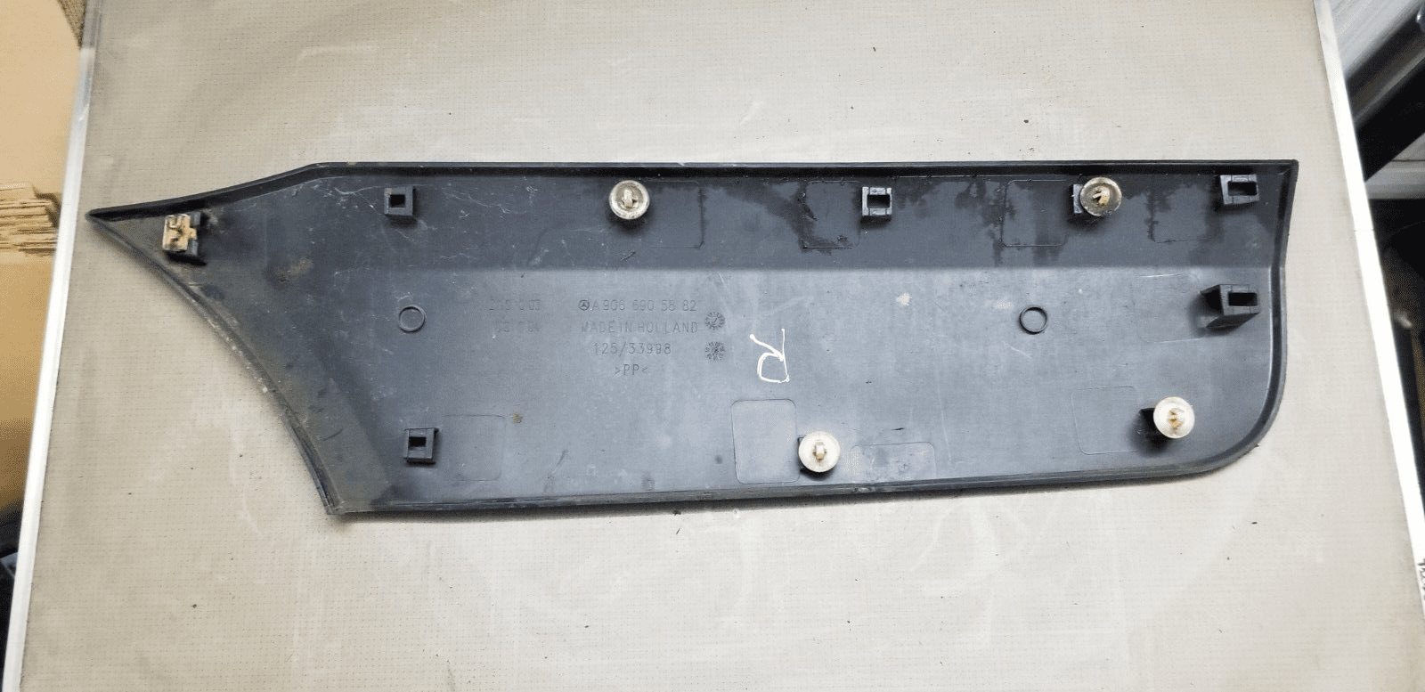 Volkswagen Crafter Right Driver Offside Trim Panel A9066905882 - Image 3