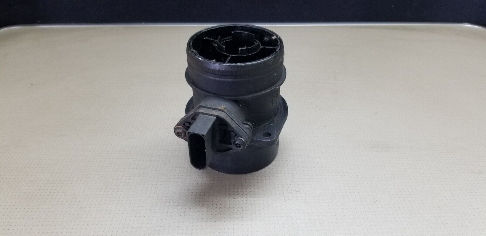 074906461B Genuine Audi Skoda 1.9 - 2.0 Mass Air Flow Meter Sensor 0281002461