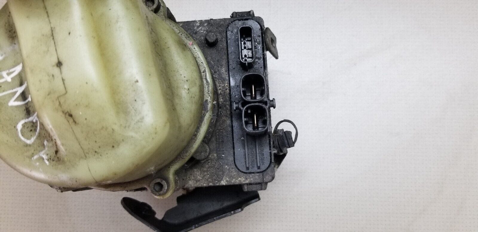 13-17 DACIA SANDERO MK2/RENAULT CLIO 0.9 PETROL POWER STEERING PUMP 491101552R - Image 4