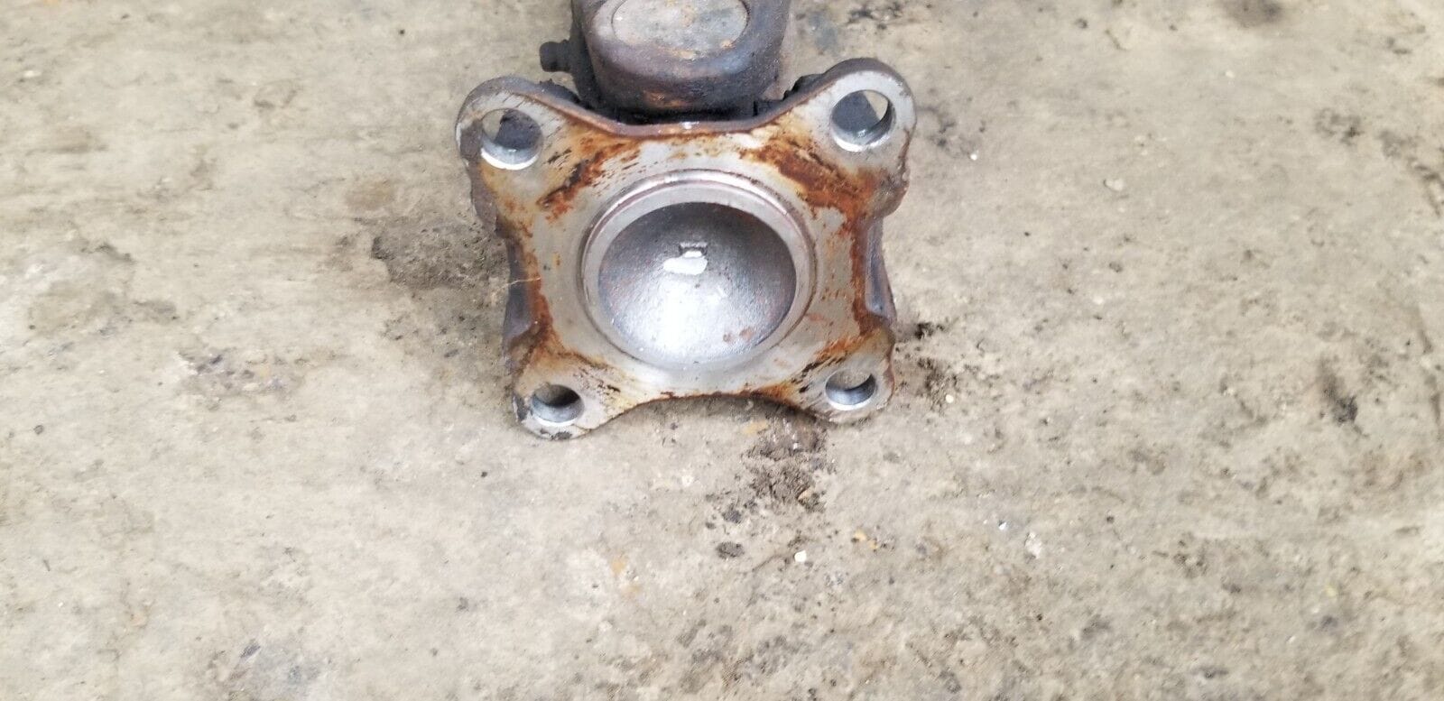 2005 Toyota Land Cruiser 3.0 Lwb Rear Propshaft - Image 4