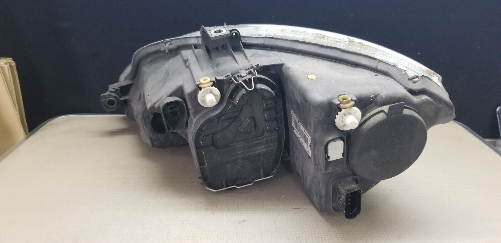 2010 SEAT LEON S EMOCION TDI HEADLIGHT/HEADLAMP DRIVER SIDE - Image 4