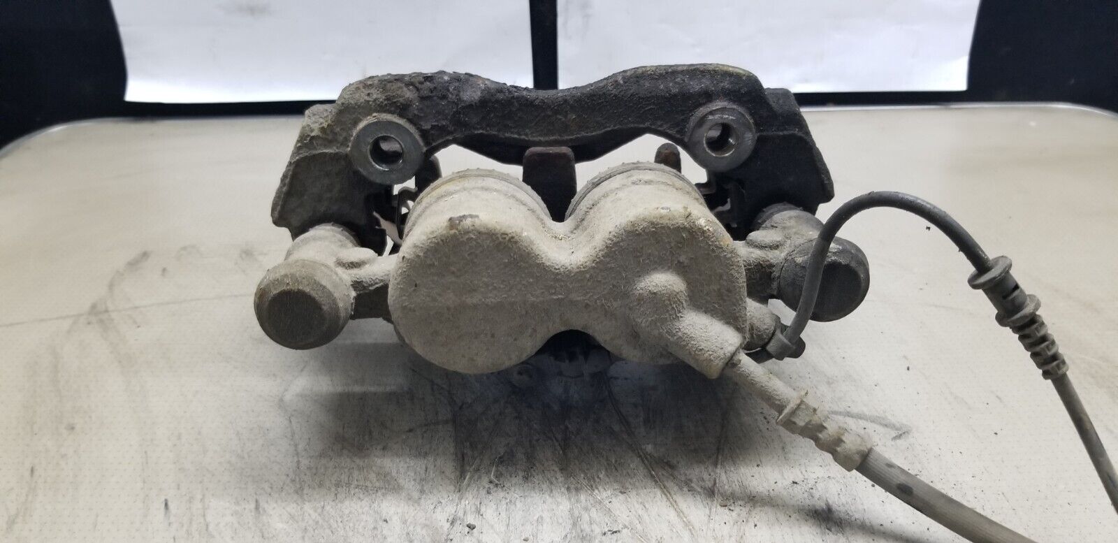 2014 MERCEDES SPRINTER W906 FRONT RIGHT DRIVERS SIDE BRAKE CALIPER - Image 6