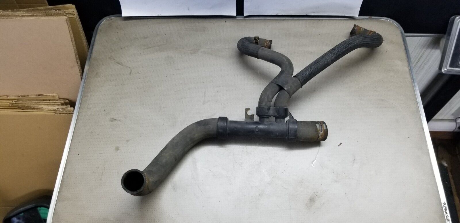 2015 VIVARO TRAFIC 1.6 DIESEL ENGINE RADIATOR COOLANT PIPE HOSE 215039361R