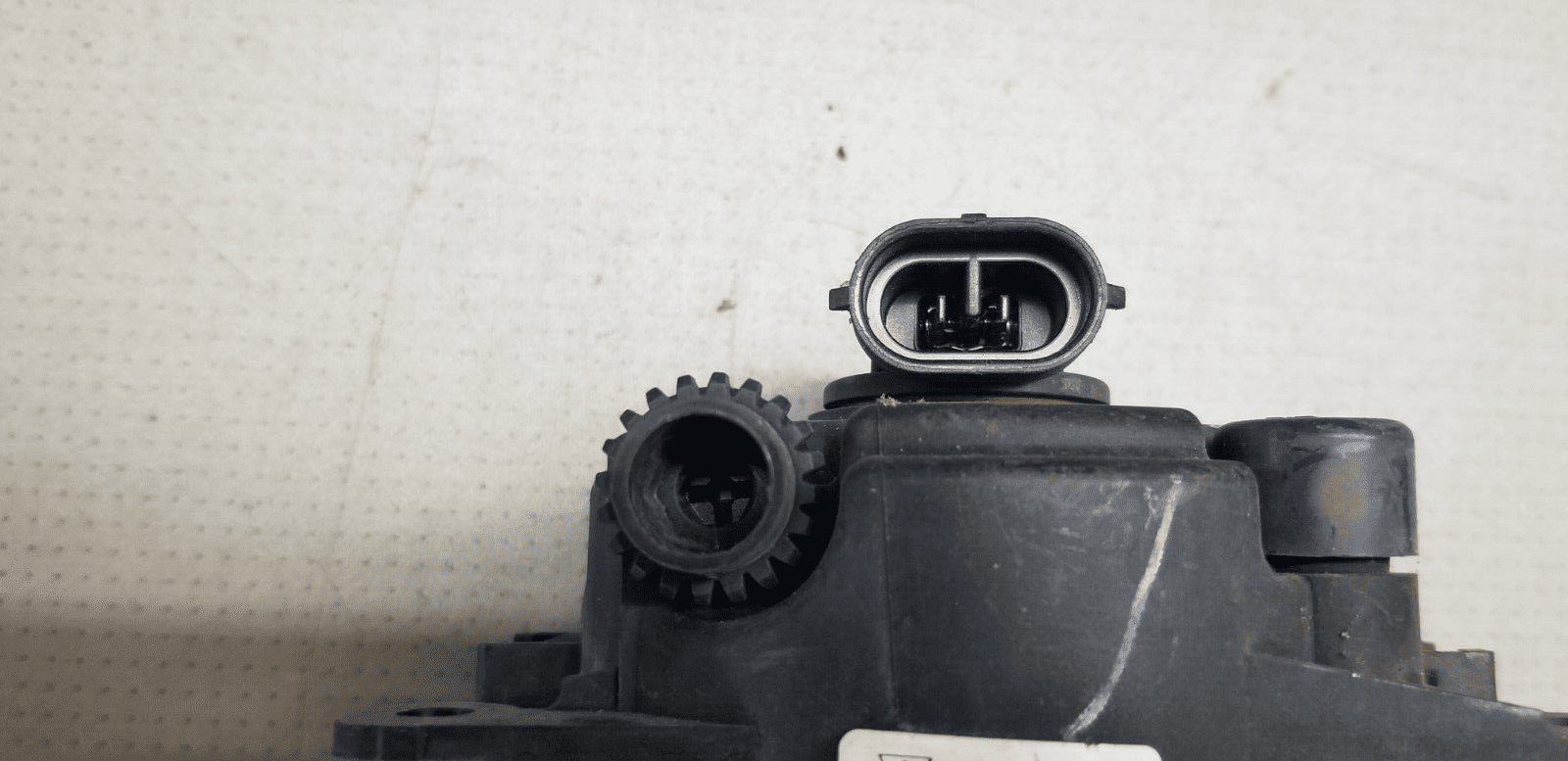 8200074008 fog light for RENAULT MEGANE - Image 5