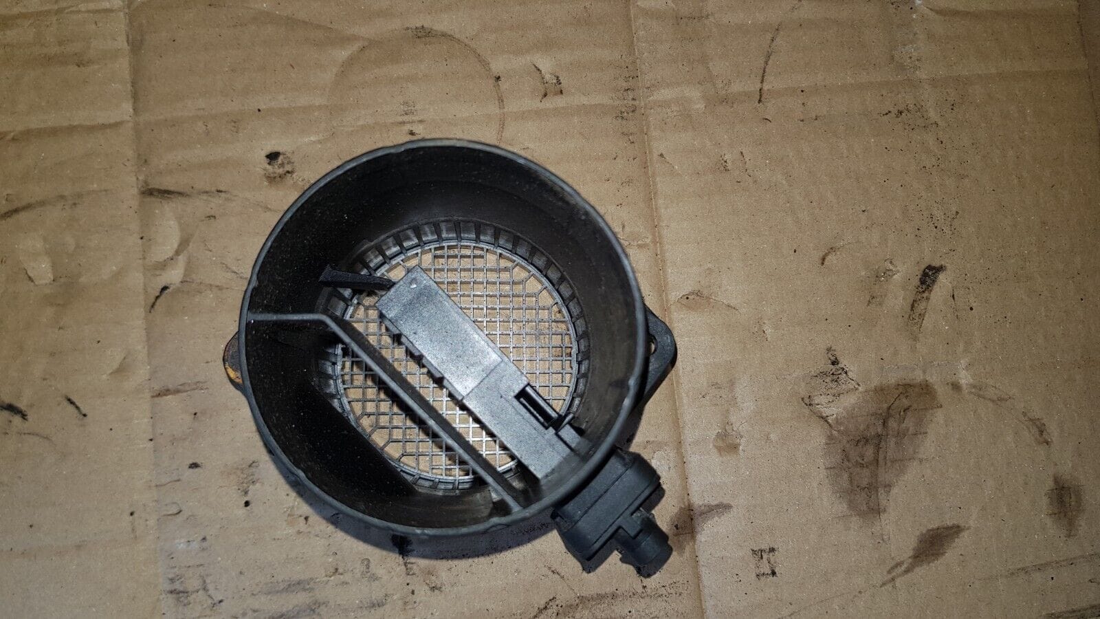 Bosch 0 281 002 956 Air Mass Sensor Fits VW Crafter 2.0 TDI 2.0 TDI RWD '04-'22 - Image 5