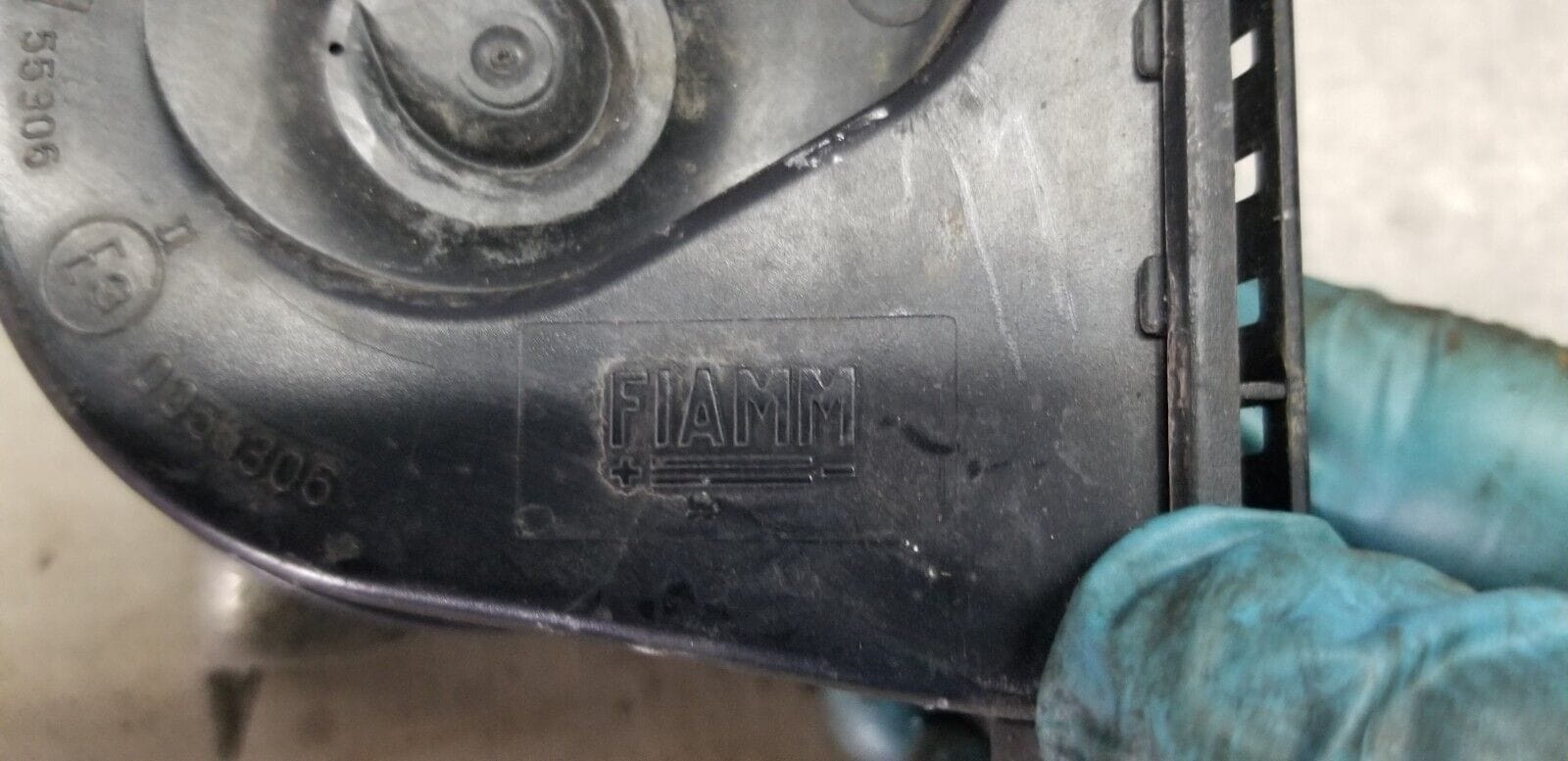 FIAMM UNIVERSAL LOW TONE 12V HORN ORIGINAL EQUIPMENT FITTMENT AM80S 0055306 - Image 3