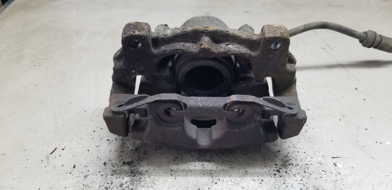 Ford Galaxy 2.0 Tdci 2006-2015 Caliper Front Driver Side - Image 5