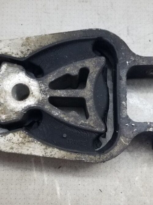 Ford Galaxy 2012 Engine Mounting  BG91-6P082-BA |O