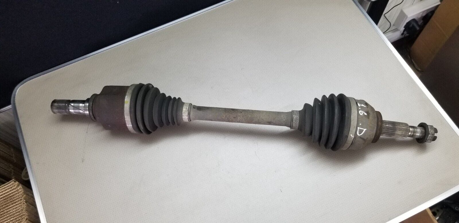 Genuine 2015 Vauxhall Vivaro , Diesel, Manual, Driveshaft, Passenger Side |O - Image 3