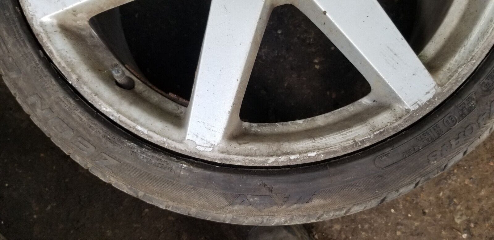 MERCEDES BENZ ALLOY WHEEL A2044019902 - Image 4