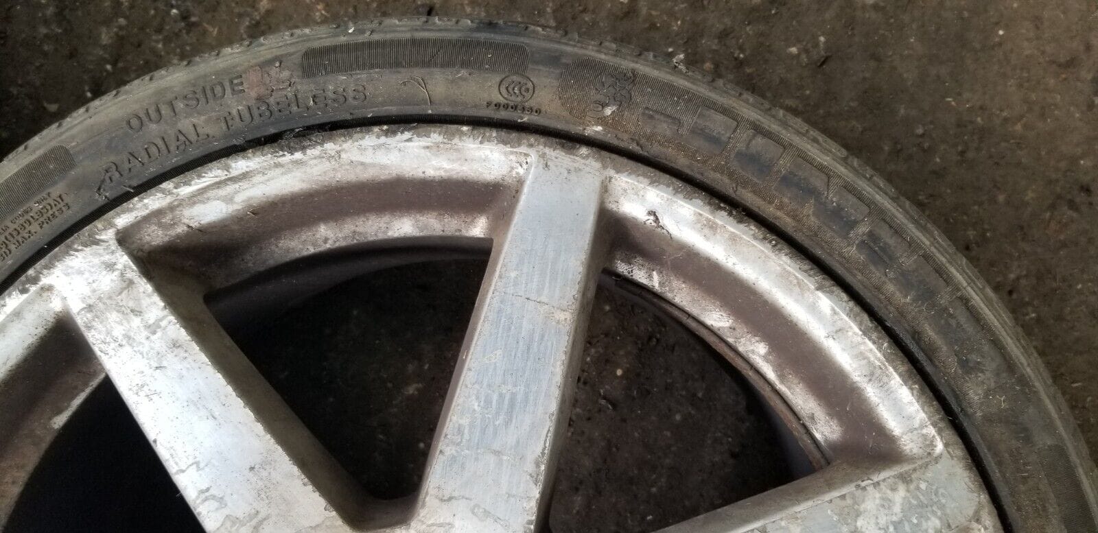 MERCEDES BENZ ALLOY WHEEL A2044019902 - Image 9