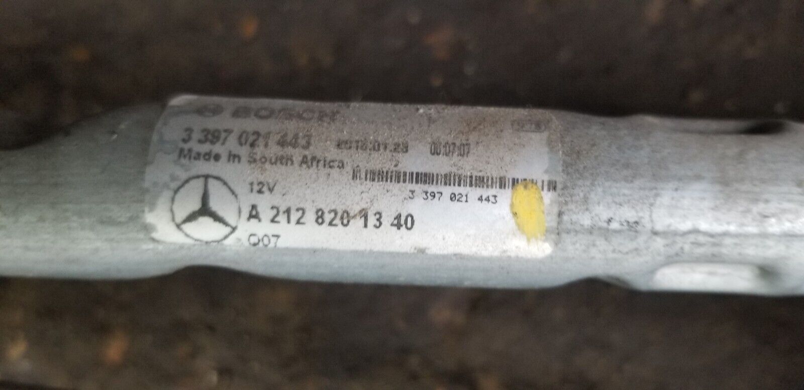 MERCEDES BENZ E-CLASS 2015 W212 FRONT WIPER MOTOR A2128201340 - Image 5