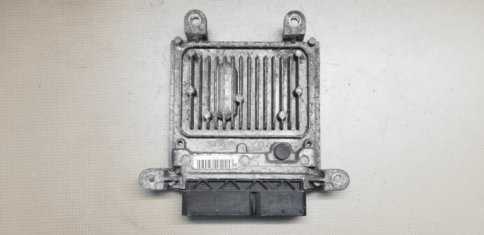 Mercedes Benz Sprinter 313 W906 2006-2013 2.1 Manual Engine ECU A6519000601 - Image 4