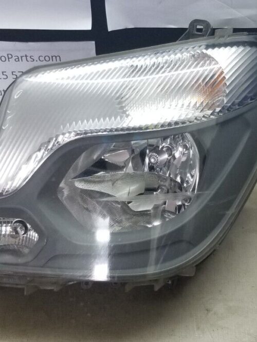 Mercedes Benz Sprinter W906 2013-2018 Headlight Passenger Side Left A9068202561
