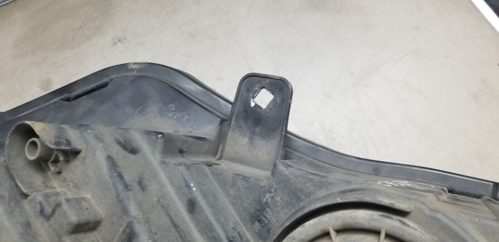 Mercedes Benz Sprinter W906 2013-2018 Headlight Passenger Side Left A9068202561 - Image 10