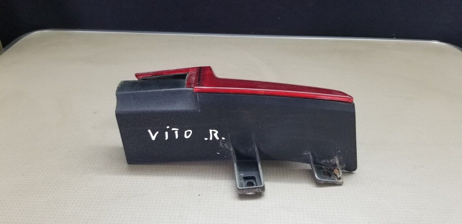 MERCEDES BENZ VITO W639 Rear Reflector Left Passenger Side A6398201264 - Image 4