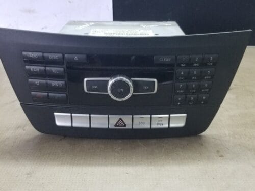 Mercedes Benz C Class W204 2011 CD SAT NAV Stereo Radio Head Unit A2049004306/No Code
