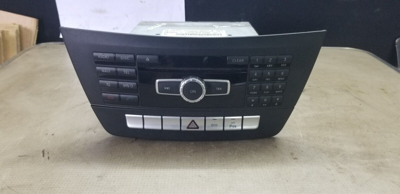 Mercedes Benz C Class W204 2011 CD SAT NAV Stereo Radio Head Unit A2049004306/No Code