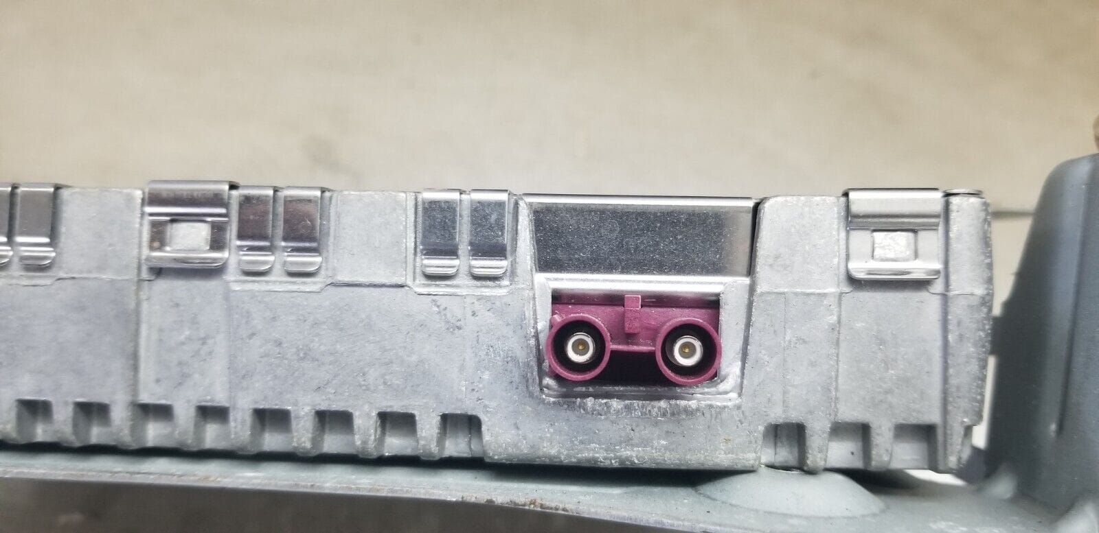 Mercedes E Class Dab Radio Control Module Unit W212 2015 A1669003407 - Image 4