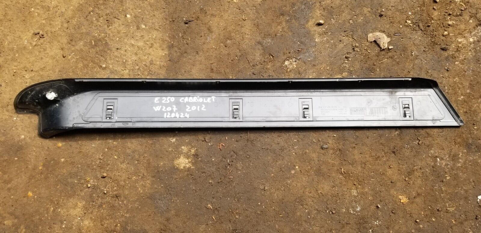 MERCEDES E-CLASS SPORT C207 COUPE 10-13 N/S/F DOOR SILL COVER PANEL A2076800074 - Image 3