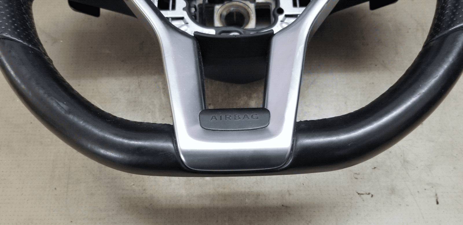 Mercedes Benz E Class Steering Wheel A1724607303 09-16 |O - Image 7