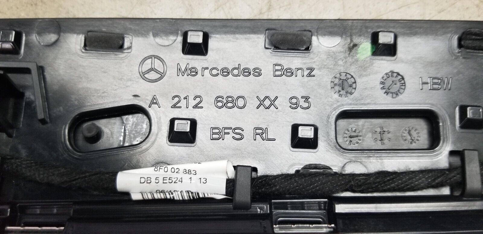 MERCEDES E CLASS W212 2013-2016 DASHBOARD TRIM AND VENTS A212680XX93 - Image 8